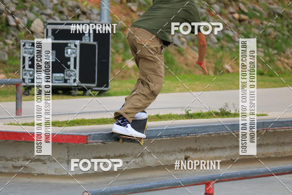 Buy your photos of the eventCampeonato Brasileiro de Skate Street Amador on Fotop