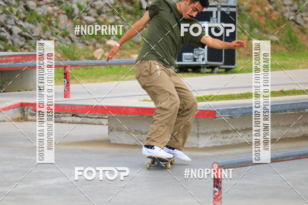 Buy your photos of the eventCampeonato Brasileiro de Skate Street Amador on Fotop