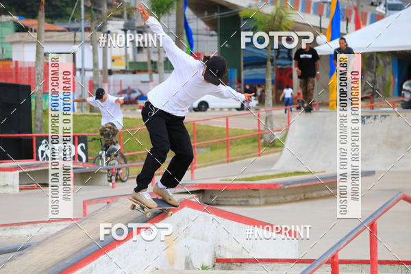 Buy your photos of the eventCampeonato Brasileiro de Skate Street Amador on Fotop
