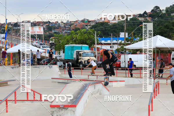 Buy your photos of the eventCampeonato Brasileiro de Skate Street Amador on Fotop