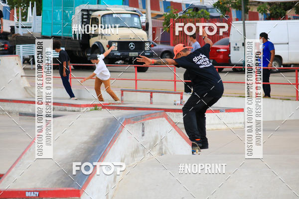 Buy your photos of the eventCampeonato Brasileiro de Skate Street Amador on Fotop