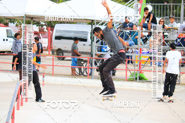 Buy your photos of the eventCampeonato Brasileiro de Skate Street Amador on Fotop
