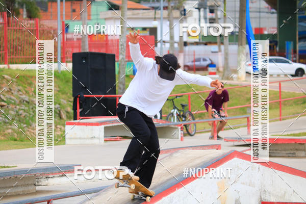 Buy your photos of the eventCampeonato Brasileiro de Skate Street Amador on Fotop
