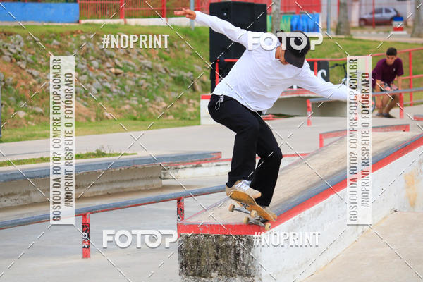 Buy your photos of the eventCampeonato Brasileiro de Skate Street Amador on Fotop