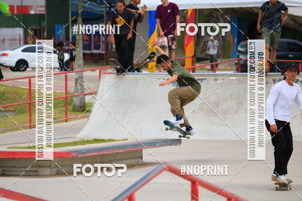 Buy your photos of the eventCampeonato Brasileiro de Skate Street Amador on Fotop