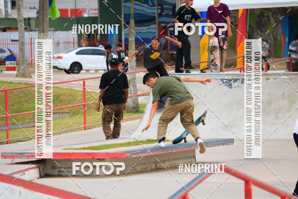 Buy your photos of the eventCampeonato Brasileiro de Skate Street Amador on Fotop