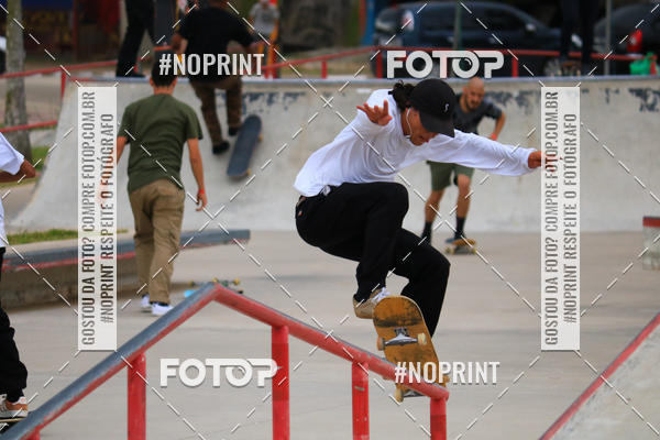 Buy your photos of the eventCampeonato Brasileiro de Skate Street Amador on Fotop