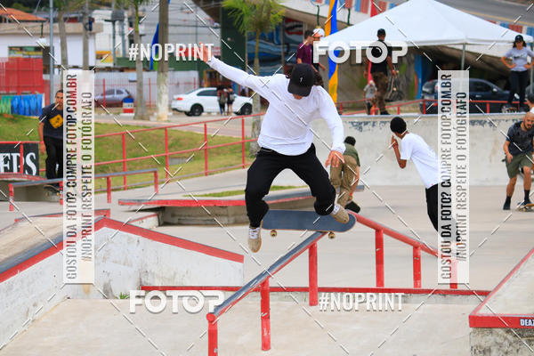 Buy your photos of the eventCampeonato Brasileiro de Skate Street Amador on Fotop