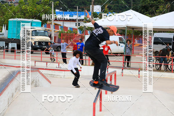 Buy your photos of the eventCampeonato Brasileiro de Skate Street Amador on Fotop