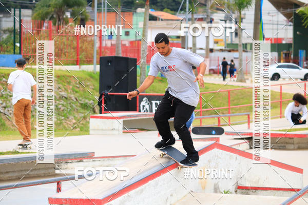 Buy your photos of the eventCampeonato Brasileiro de Skate Street Amador on Fotop