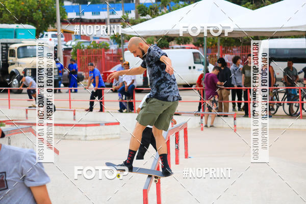 Buy your photos of the eventCampeonato Brasileiro de Skate Street Amador on Fotop