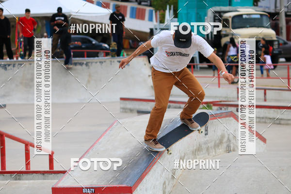 Buy your photos of the eventCampeonato Brasileiro de Skate Street Amador on Fotop