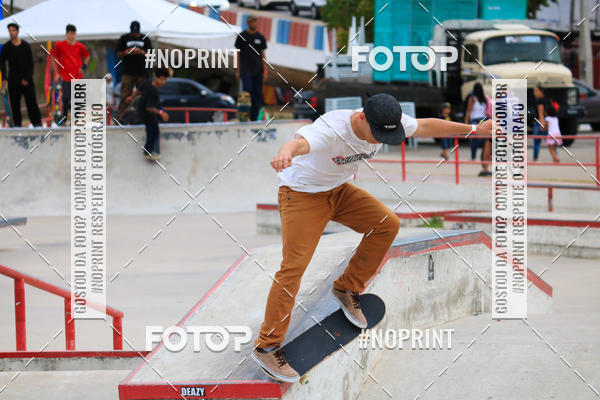 Buy your photos of the eventCampeonato Brasileiro de Skate Street Amador on Fotop