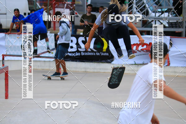 Buy your photos of the eventCampeonato Brasileiro de Skate Street Amador on Fotop
