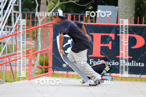 Buy your photos of the eventCampeonato Brasileiro de Skate Street Amador on Fotop