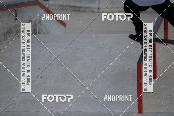 Buy your photos of the eventCampeonato Brasileiro de Skate Street Amador on Fotop