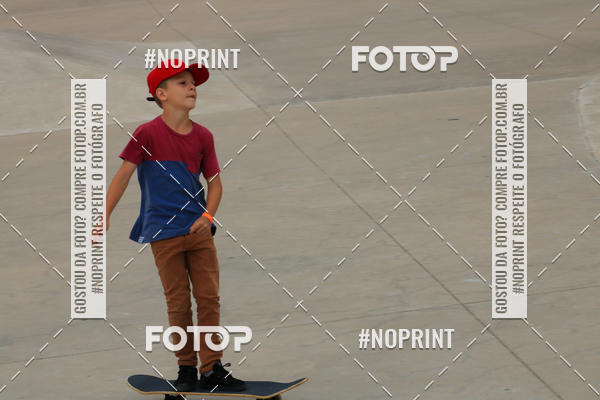 Buy your photos of the eventCampeonato Brasileiro de Skate Street Amador on Fotop