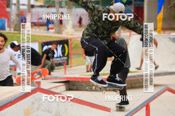 Buy your photos of the eventCampeonato Brasileiro de Skate Street Amador on Fotop