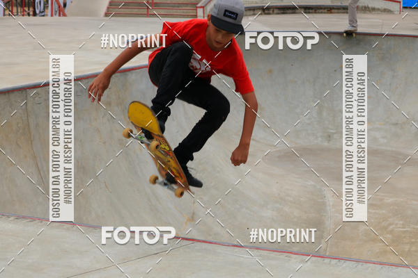 Buy your photos of the eventCampeonato Brasileiro de Skate Street Amador on Fotop