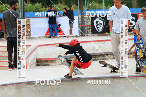 Buy your photos of the eventCampeonato Brasileiro de Skate Street Amador on Fotop