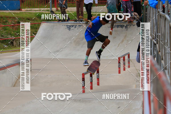 Buy your photos of the eventCampeonato Brasileiro de Skate Street Amador on Fotop