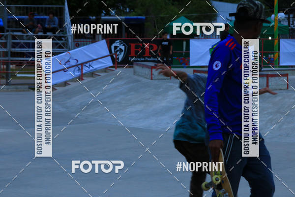 Buy your photos of the eventCampeonato Brasileiro de Skate Street Amador on Fotop