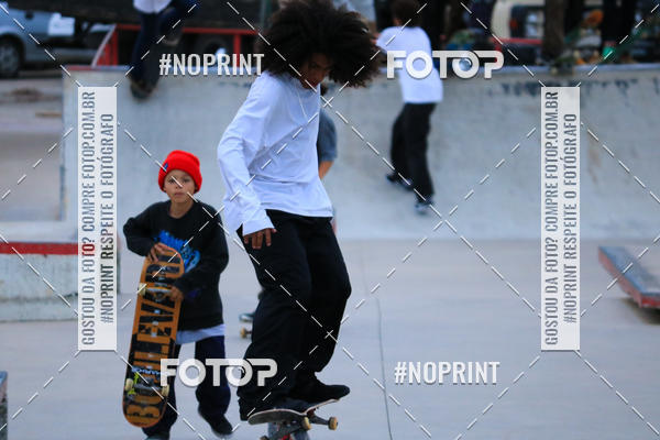 Buy your photos of the eventCampeonato Brasileiro de Skate Street Amador on Fotop