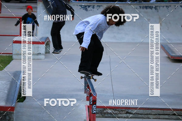Buy your photos of the eventCampeonato Brasileiro de Skate Street Amador on Fotop
