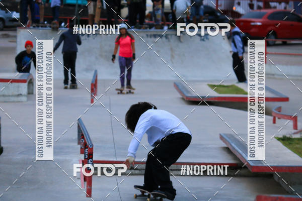 Buy your photos of the eventCampeonato Brasileiro de Skate Street Amador on Fotop
