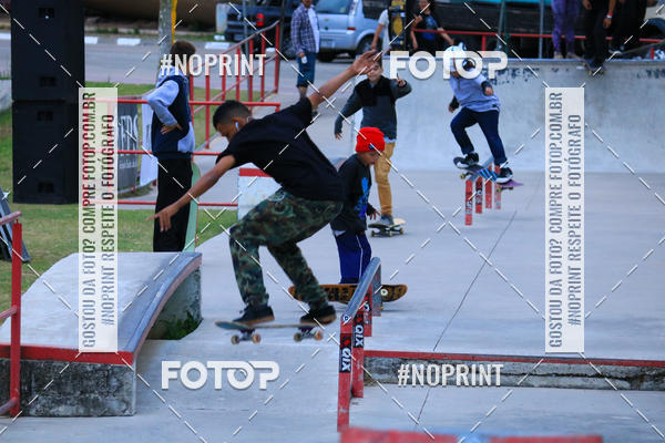 Buy your photos of the eventCampeonato Brasileiro de Skate Street Amador on Fotop