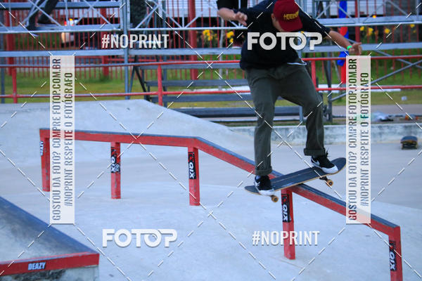 Buy your photos of the eventCampeonato Brasileiro de Skate Street Amador on Fotop