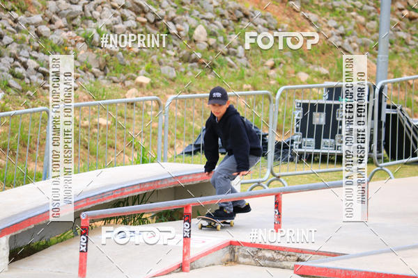 Buy your photos of the eventCampeonato Brasileiro de Skate Street Amador on Fotop
