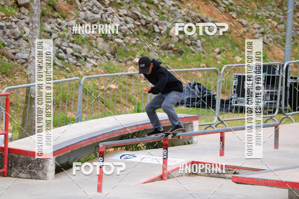 Buy your photos of the eventCampeonato Brasileiro de Skate Street Amador on Fotop