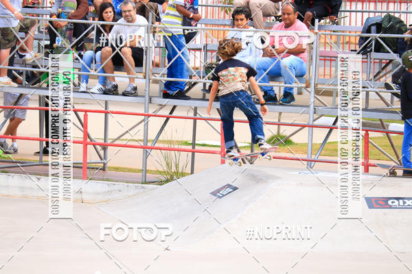 Buy your photos of the eventCampeonato Brasileiro de Skate Street Amador on Fotop