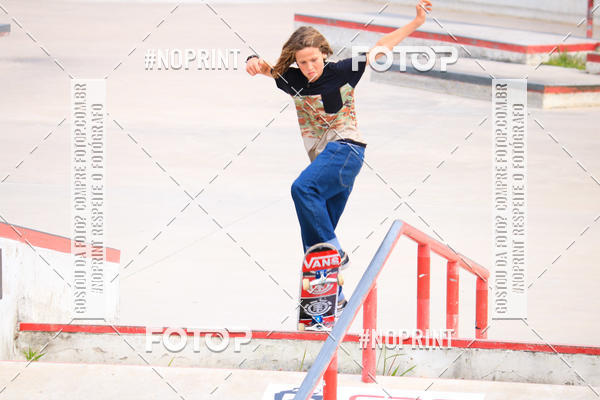 Buy your photos of the eventCampeonato Brasileiro de Skate Street Amador on Fotop