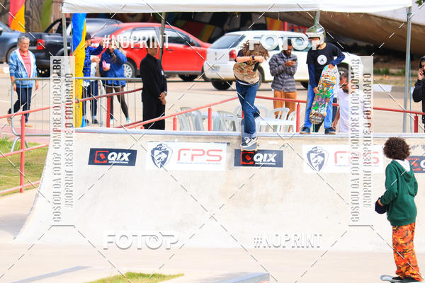 Buy your photos of the eventCampeonato Brasileiro de Skate Street Amador on Fotop