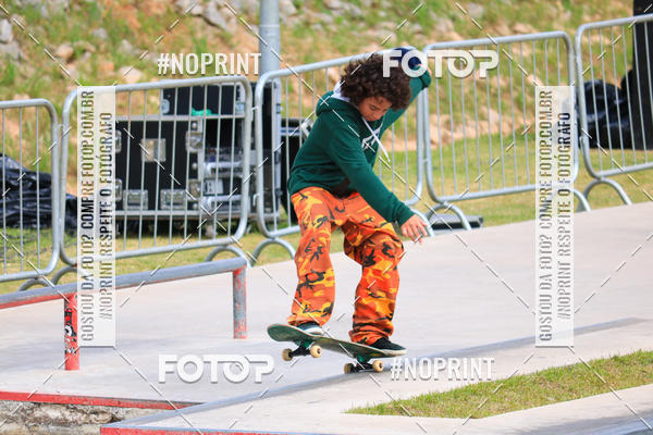 Buy your photos of the eventCampeonato Brasileiro de Skate Street Amador on Fotop