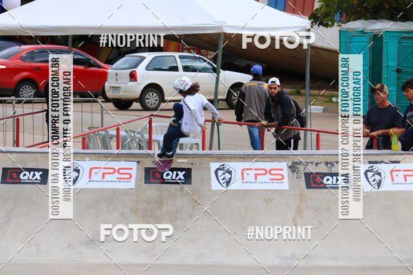 Buy your photos of the eventCampeonato Brasileiro de Skate Street Amador on Fotop
