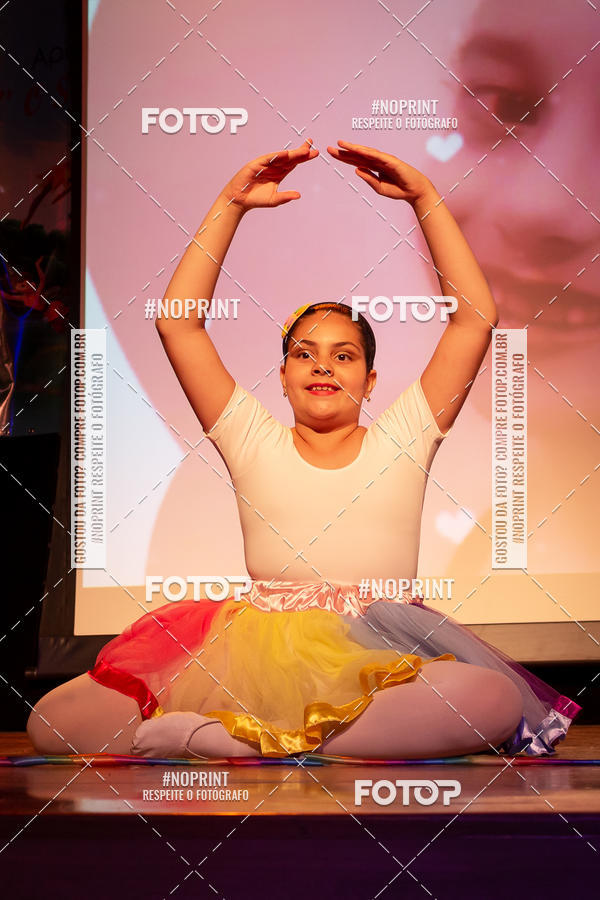 Buy your photos of the eventO Segredo das Fadas on Fotop