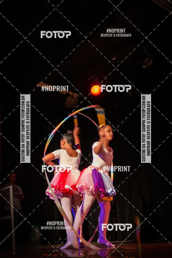 Buy your photos of the eventO Segredo das Fadas on Fotop