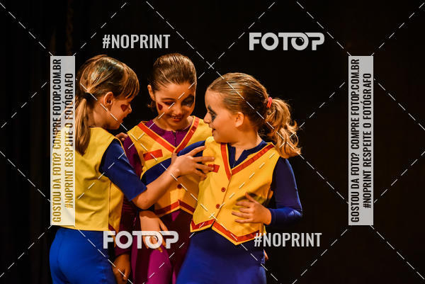 Buy your photos of the eventCabar� de Final de ano - 14/12  on Fotop