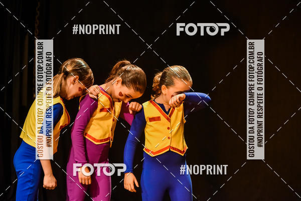 Buy your photos of the eventCabar� de Final de ano - 14/12  on Fotop