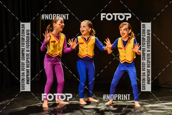 Buy your photos of the eventCabar� de Final de ano - 14/12  on Fotop