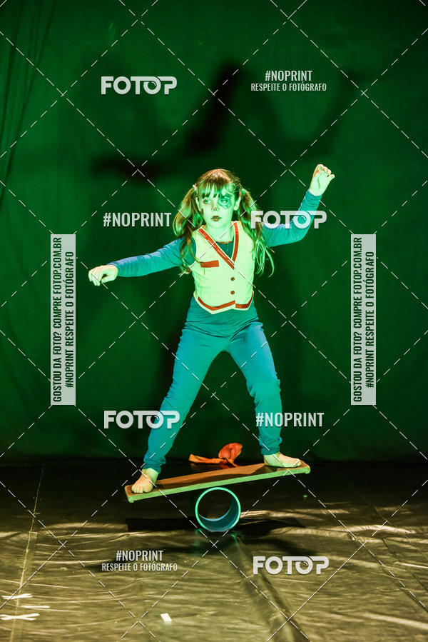 Buy your photos of the eventCabar� de Final de ano - 14/12  on Fotop