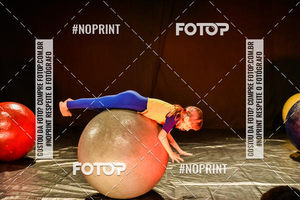 Buy your photos of the eventCabar� de Final de ano - 14/12  on Fotop