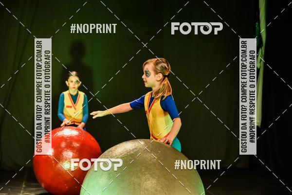 Buy your photos of the eventCabar� de Final de ano - 14/12  on Fotop