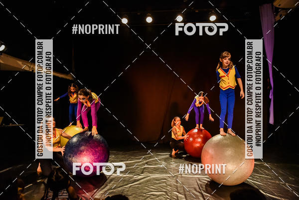 Buy your photos of the eventCabar� de Final de ano - 14/12  on Fotop