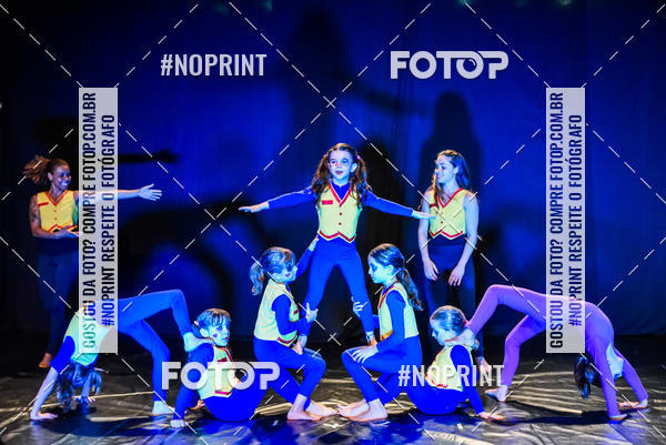 Buy your photos of the eventCabar� de Final de ano - 14/12  on Fotop