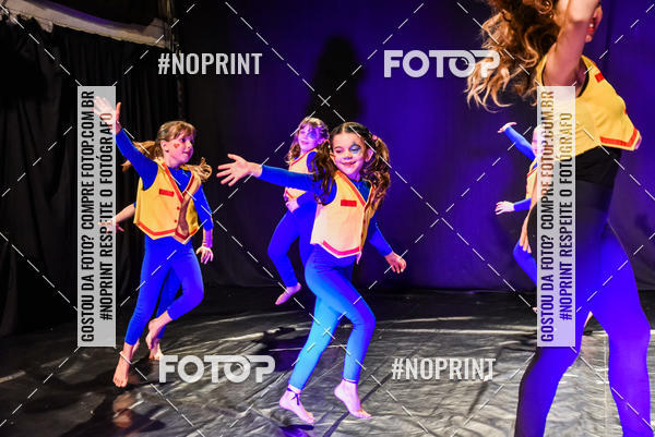 Buy your photos of the eventCabar� de Final de ano - 14/12  on Fotop