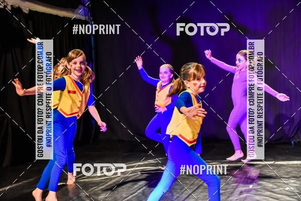 Buy your photos of the eventCabar� de Final de ano - 14/12  on Fotop